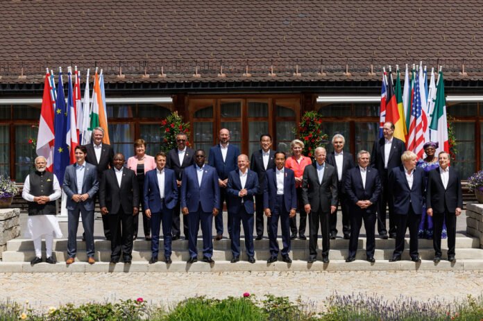 G7