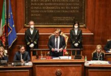 Legge elettorale, si del Senato. La riforma torna alla Camera. Per le opposizioni è “una legge truffa”, così chiamata la legge della Dc del 1953