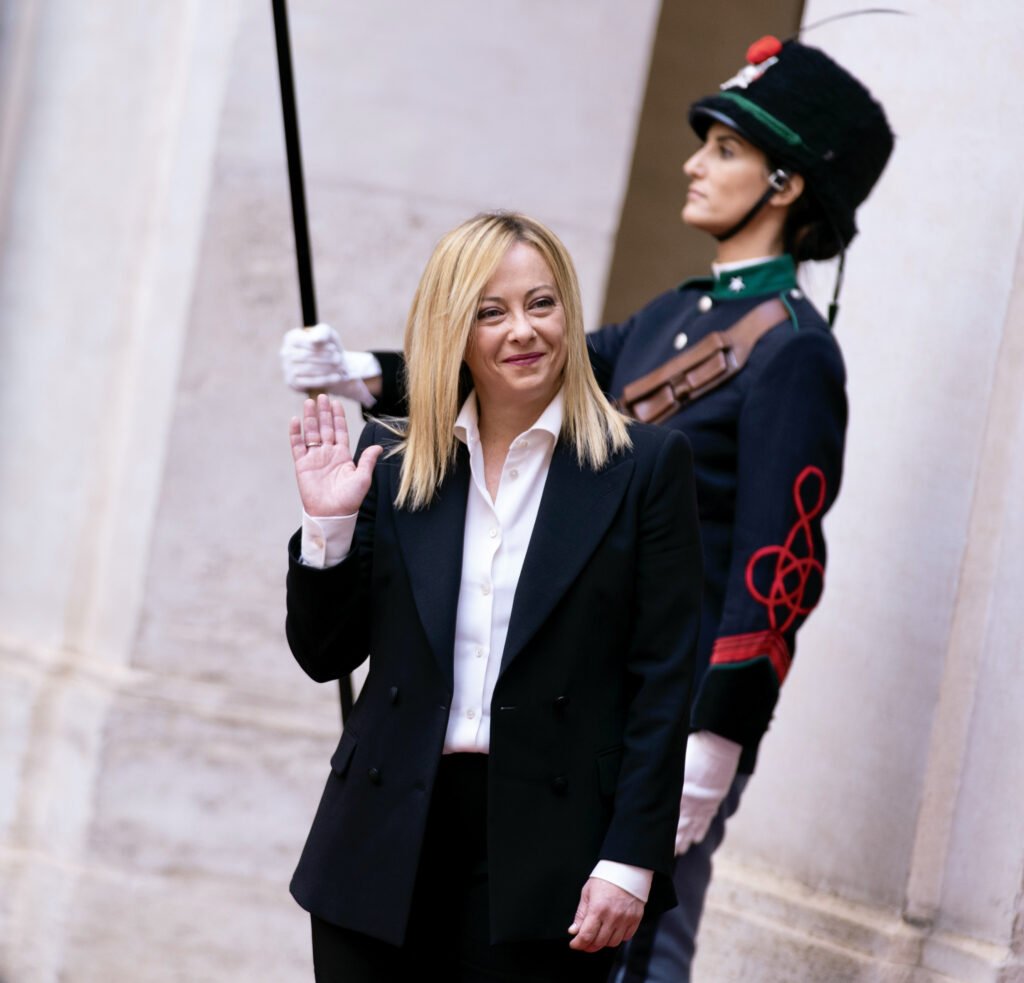 Cambio della guardia a Palazzo Chigi. Giorgia Meloni guida la prima riunione del Consiglio dei ministri 1 Cambio della guardia a Palazzo Chigi. Giorgia Meloni guida la prima riunione del Consiglio dei ministri