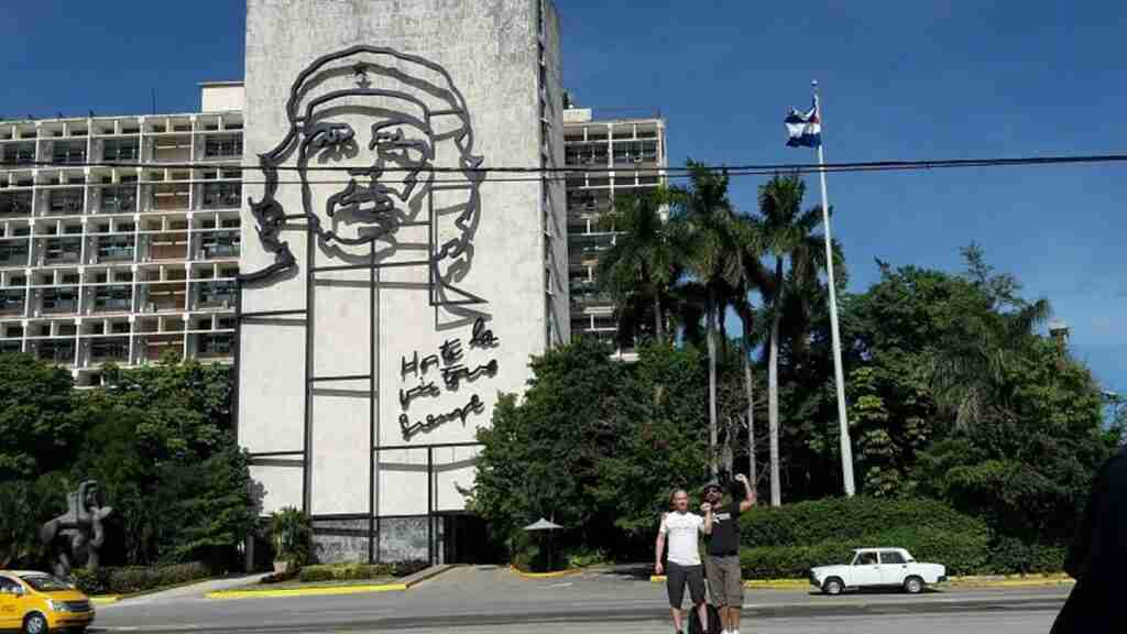Cuba: per la prima volta l'Avana chiede aiuto al World Food Programme dell'ONU, serve latte in polvere per i bambini. Economia in crisi, aggravata da embargo USA 1 Cuba: per la prima volta l'Avana chiede aiuto al World Food Programme dell'ONU, serve latte in polvere per i bambini. Economia in crisi, aggravata da embargo USA