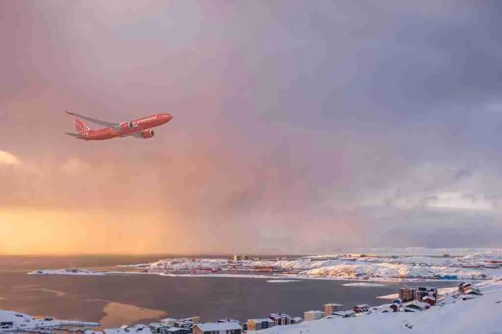 Groenlandia: il fascino glaciale della nuova meta del turismo internazionale. A fine novembre inaugurato il nuovo aeroporto della capitale Nuuk 1 Groenlandia: il fascino glaciale della nuova meta del turismo internazionale. A fine novembre inaugurato il nuovo aeroporto della capitale Nuuk