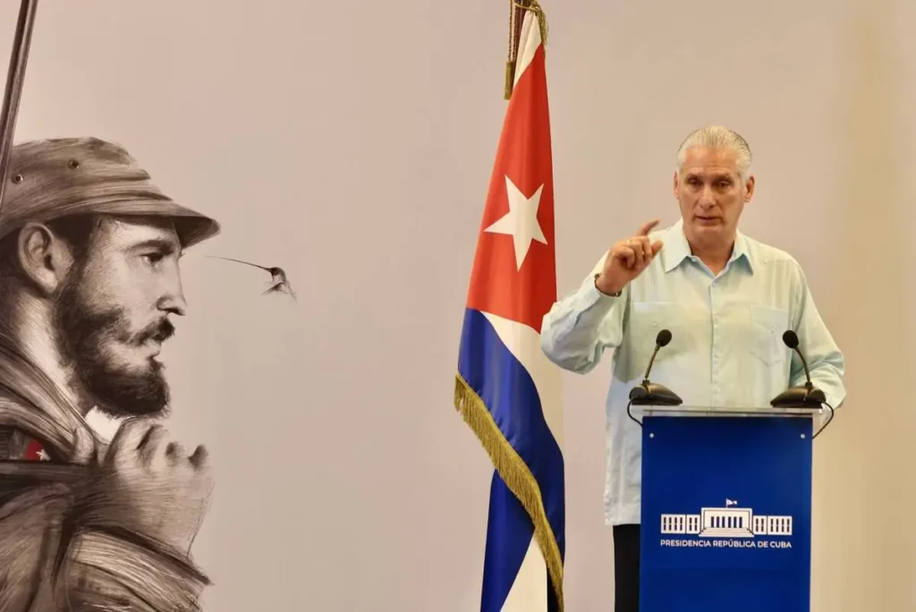Cuba: fortissima pressione di Trump, il blocco petrolifero strangola l'isola. Il presidente Díaz-Canel apre al dialogo, ma si prepara la difesa 1 Cuba: fortissima pressione di Trump, il blocco petrolifero strangola l'isola. Il presidente Díaz-Canel apre al dialogo, ma si prepara la difesa