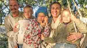 famiglia nel bosco