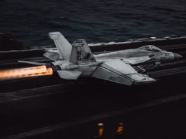 Guerra Iran: in salvo un componente dell’equipaggio dell’F-15 abbattuto. Teheran ironizza sulla supremazia aerea USA F-15
